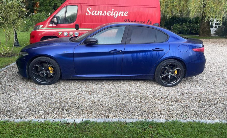 Alfa-Romeo GIULIA 200 CH