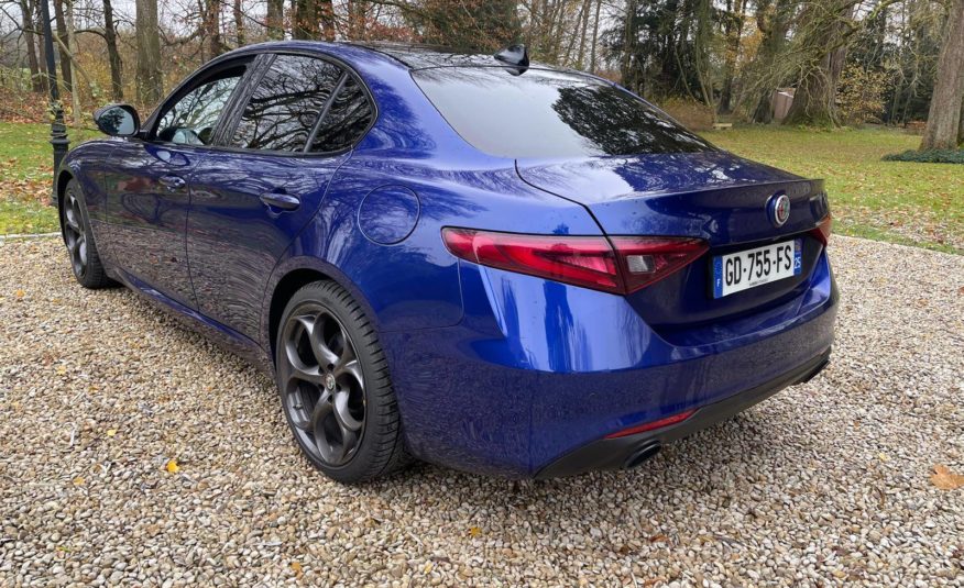 Alfa-Romeo GIULIA 200 CH