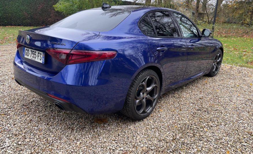 Alfa-Romeo GIULIA 200 CH