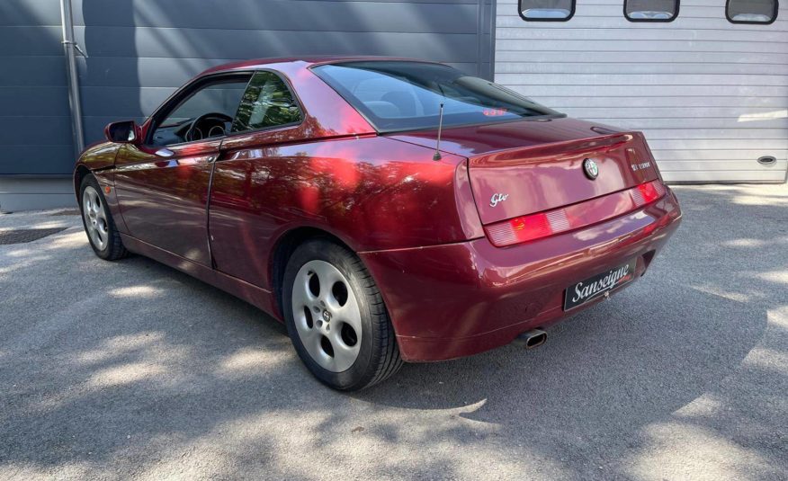 Alfa-Romeo GTV