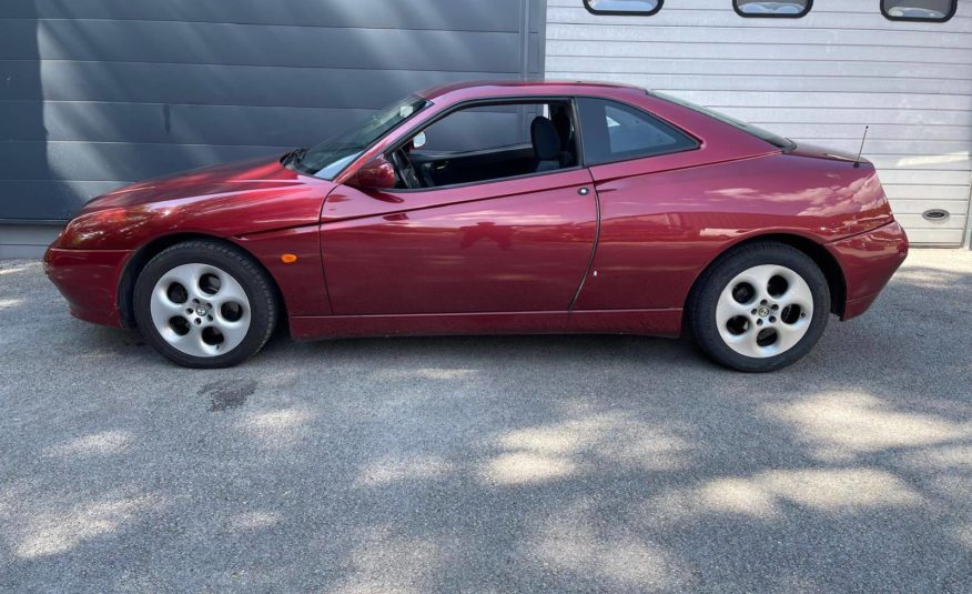 Alfa-Romeo GTV