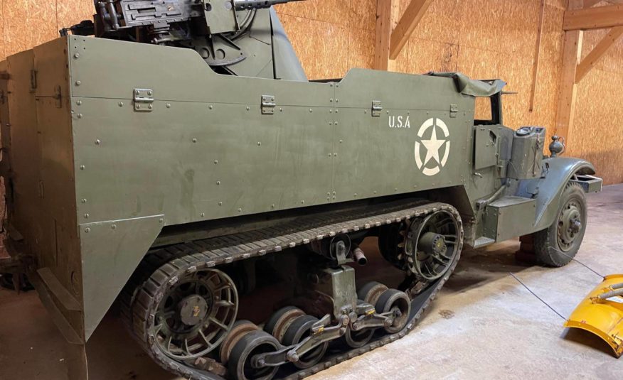 Véhicule à chenille Half-Track