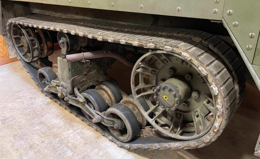 Véhicule à chenille Half-Track