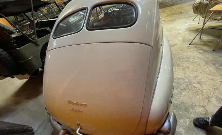 Volvo P444 (Sur demande)