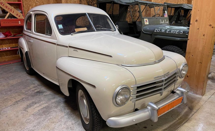 Volvo P444 (Sur demande)