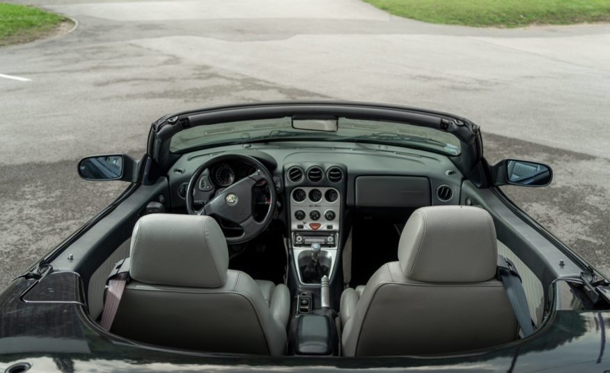 Alfa-Romeo II (916) 2.0 i 16V Twin Spark 150cv