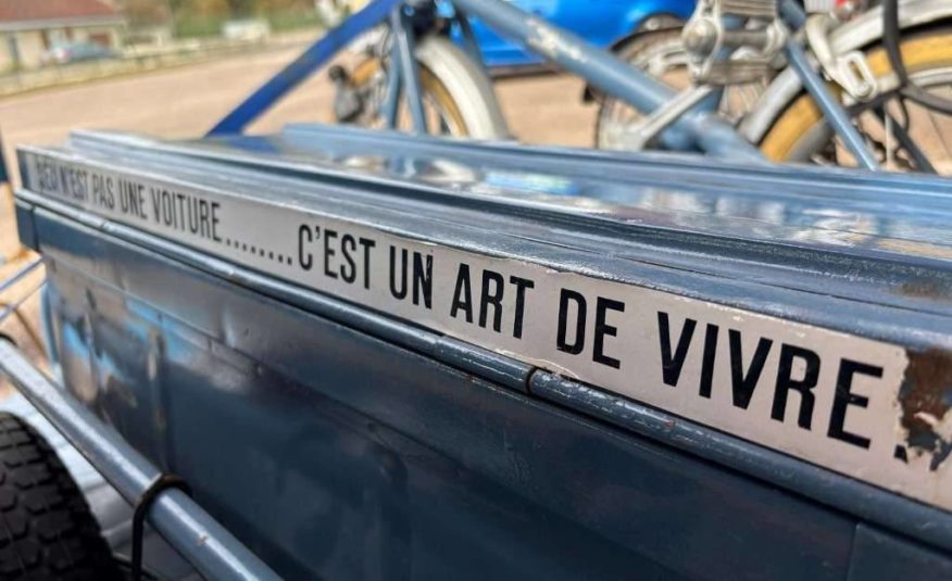Citroen 2CV AZAM