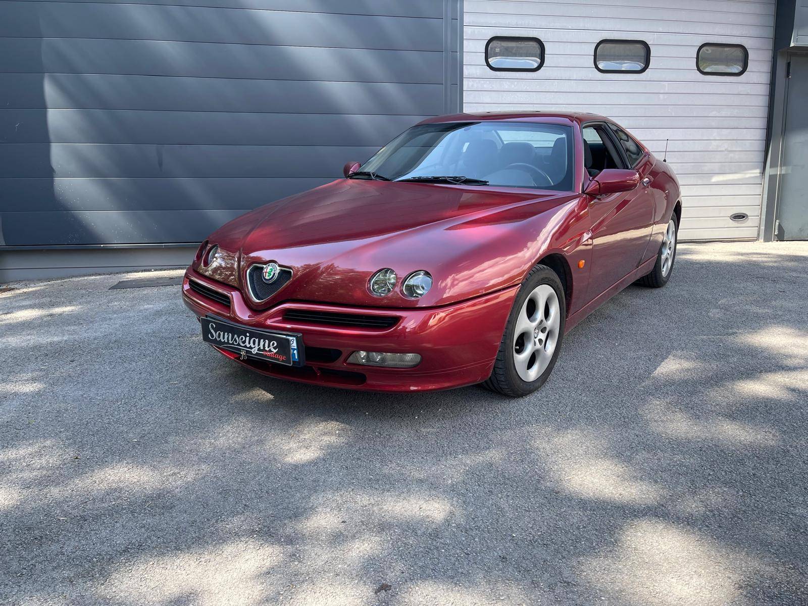 Alfa-Romeo (916) 1.8 i 16V Twin Spark coupé 144cv