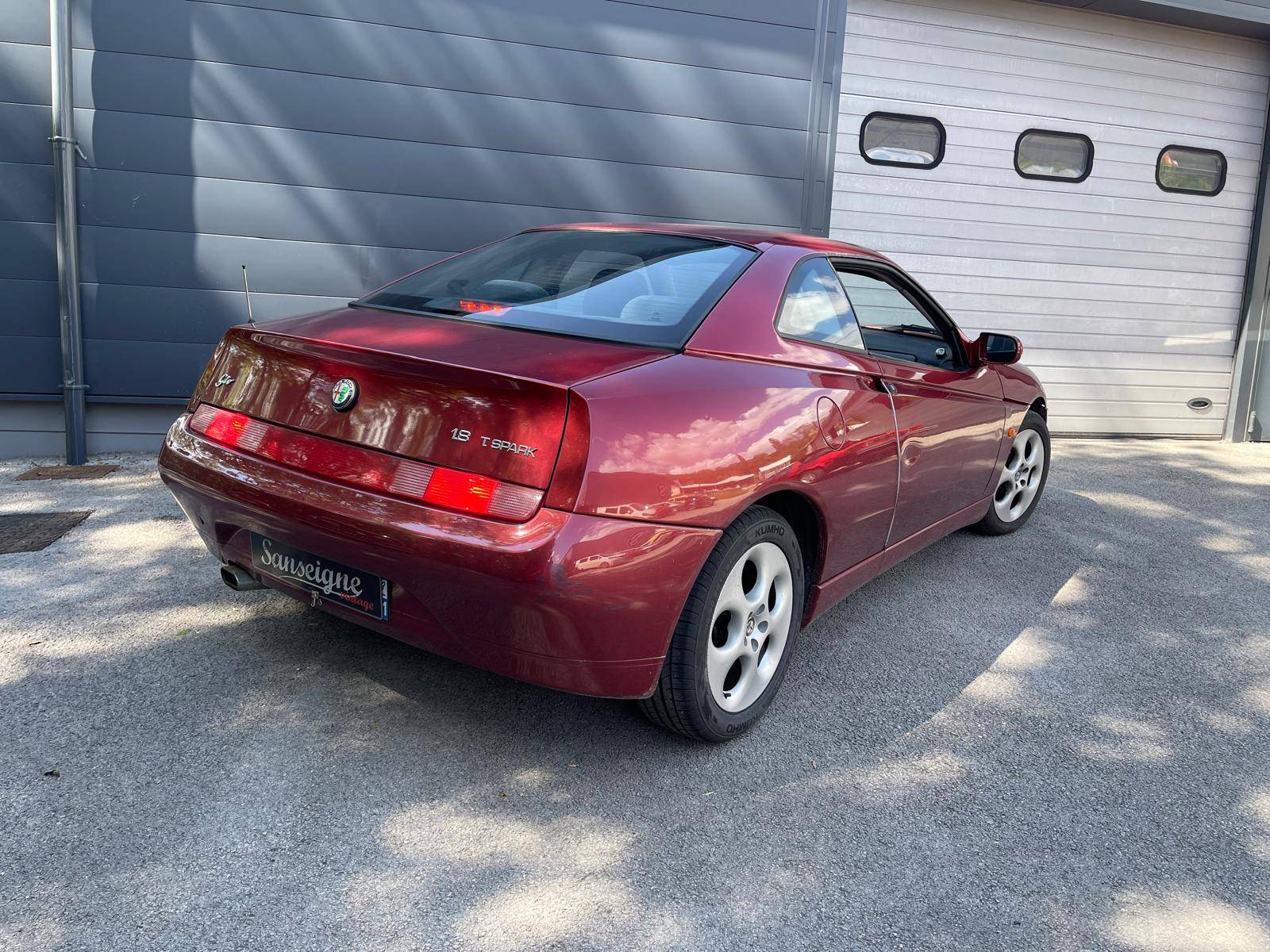 Alfa-Romeo (916) 1.8 i 16V Twin Spark coupé 144cv