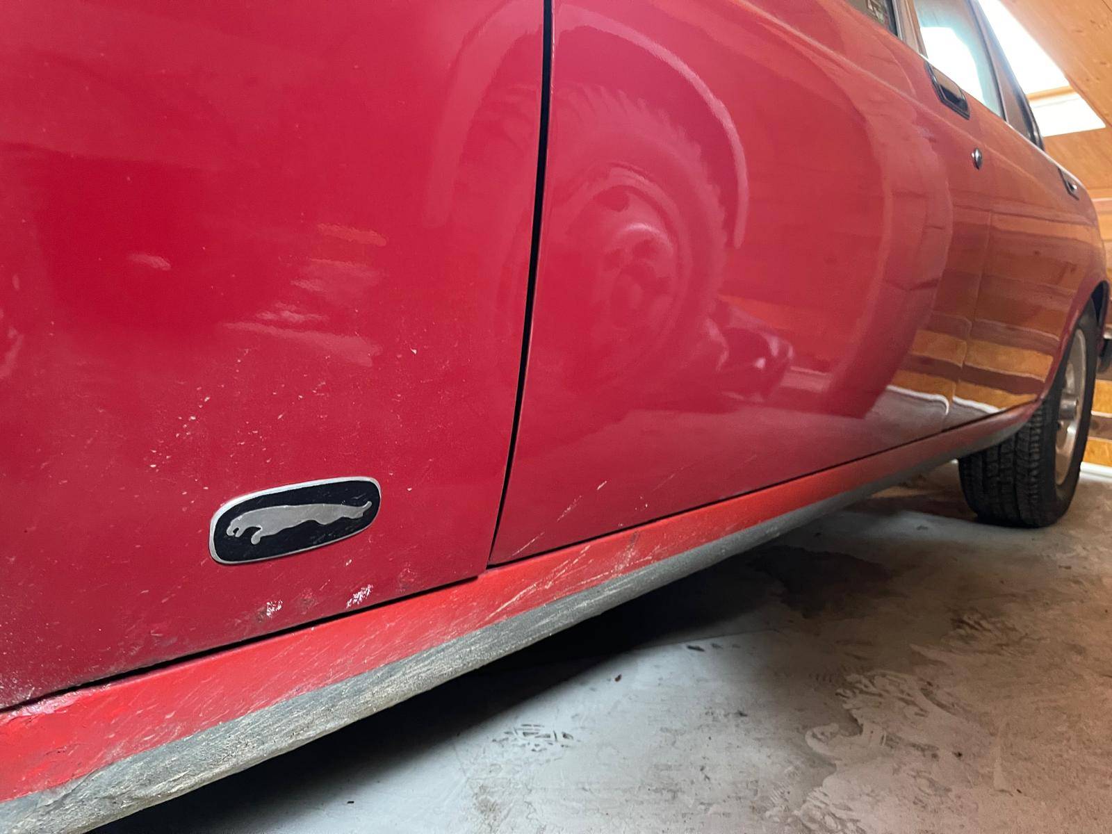 Jaguar XJ6 4.2 (Sur demande)