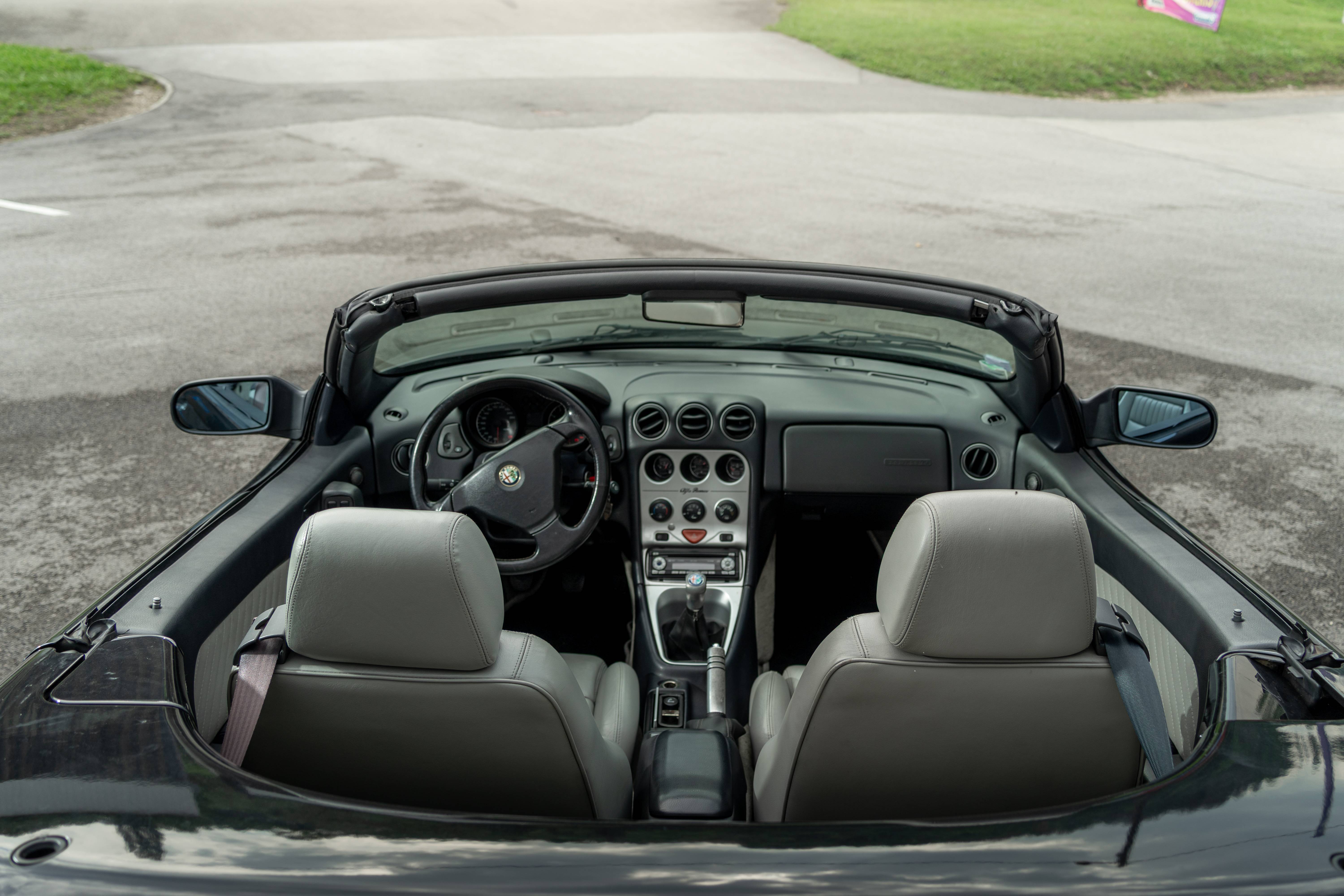 Alfa-Romeo II (916) 2.0 i 16V Twin Spark 150cv