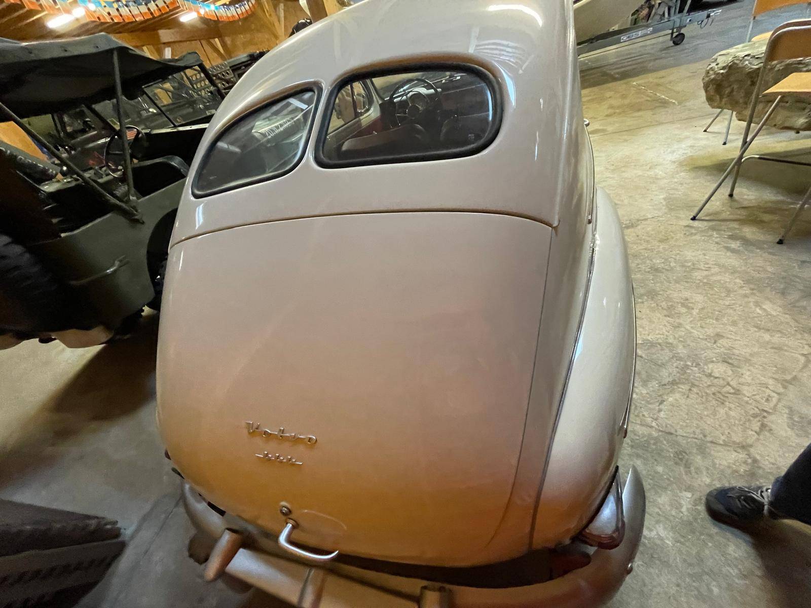 Volvo P444 (Sur demande)