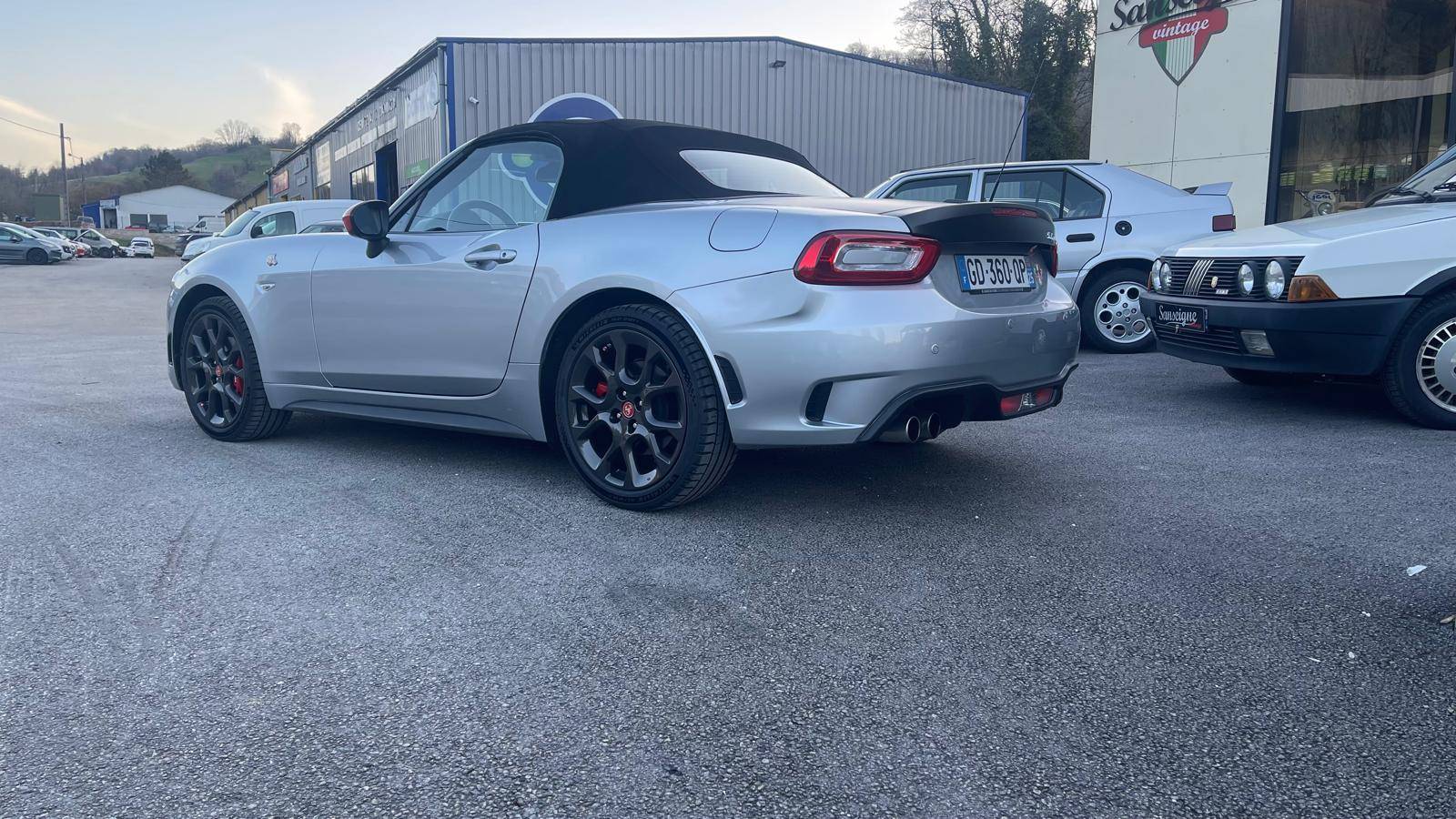 Fiat 124 ABARTH SPIDER