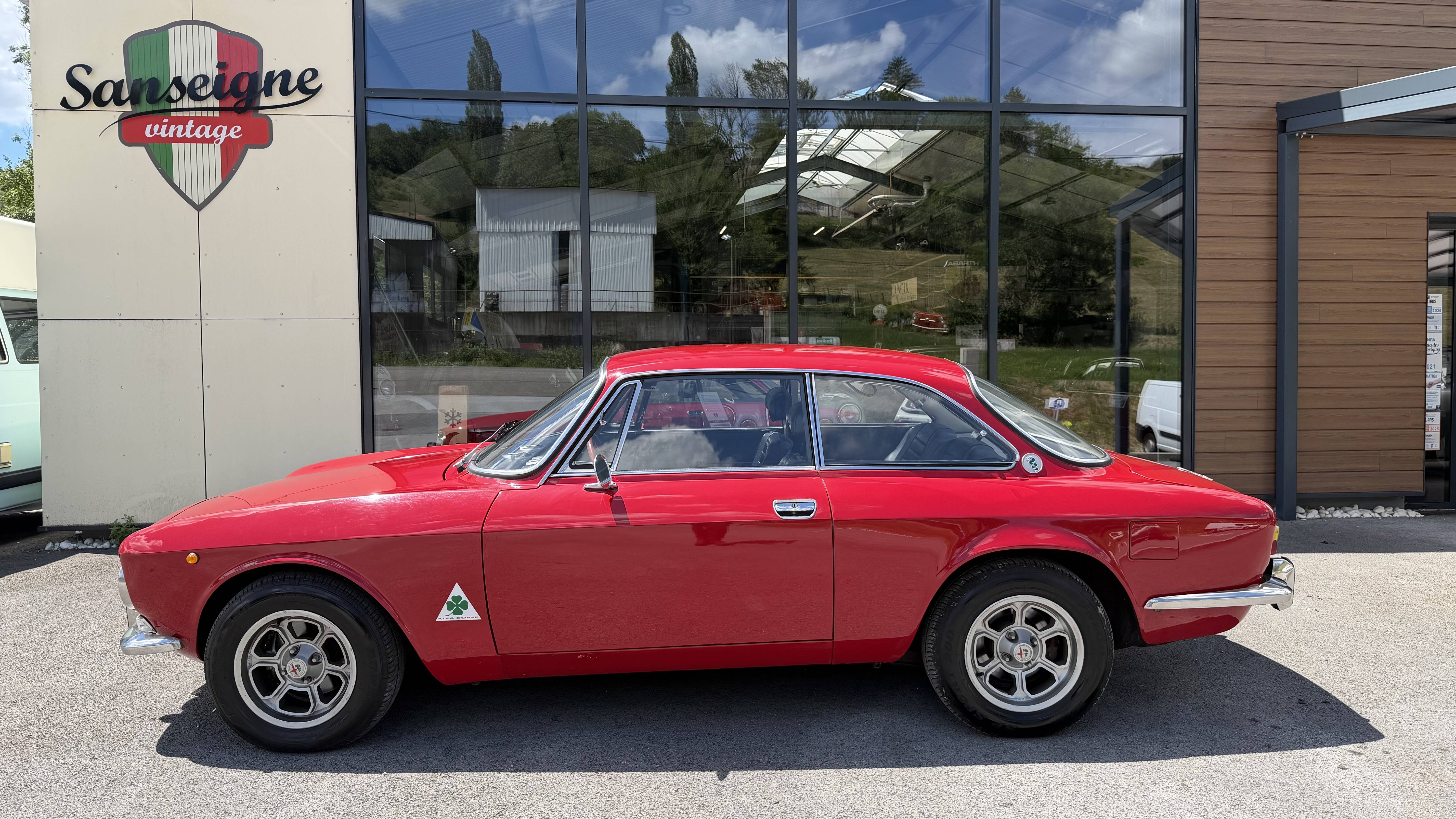 Alfa-Romeo 2000 GTV Bertone