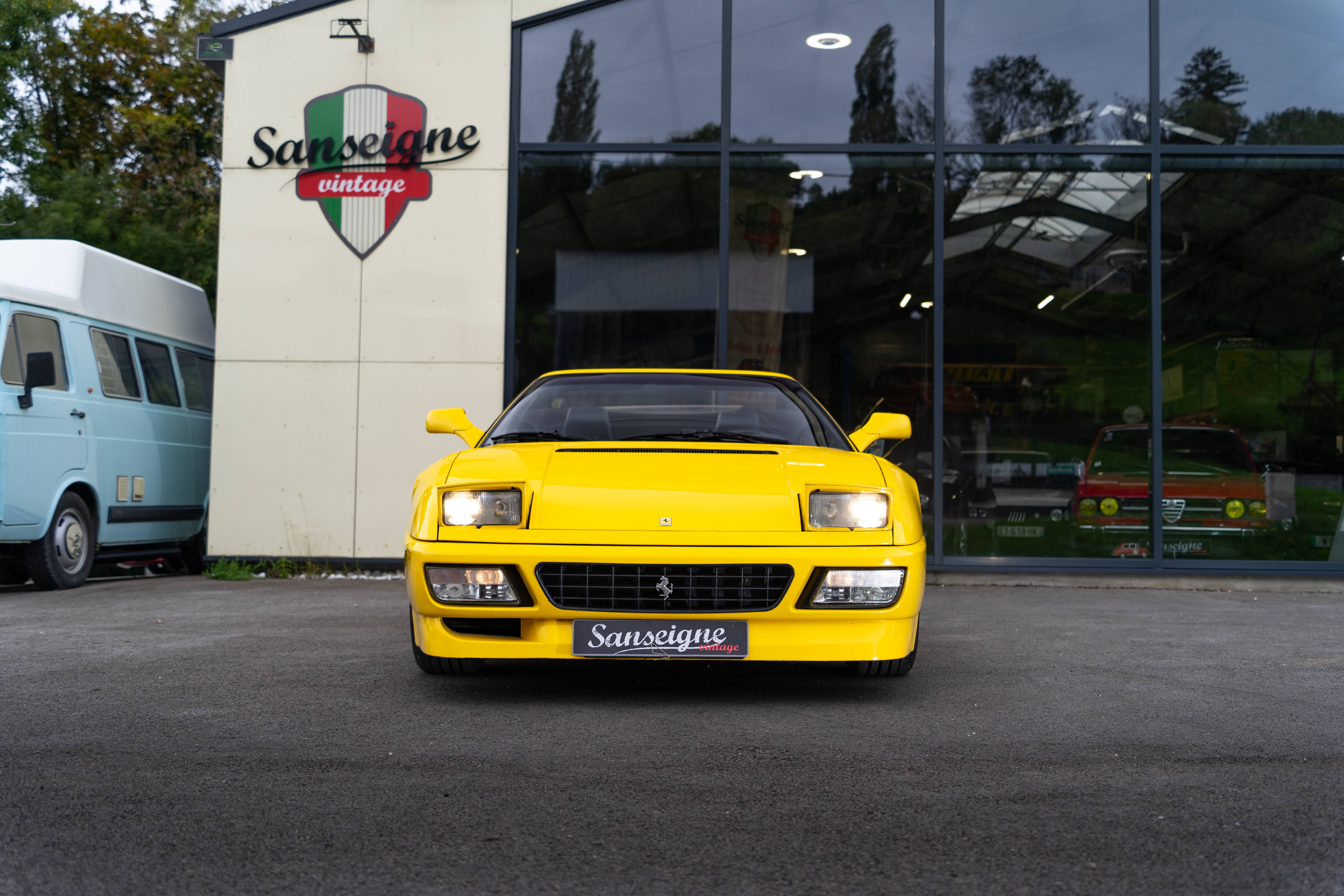 Ferrari 348 Spider V8 3.4