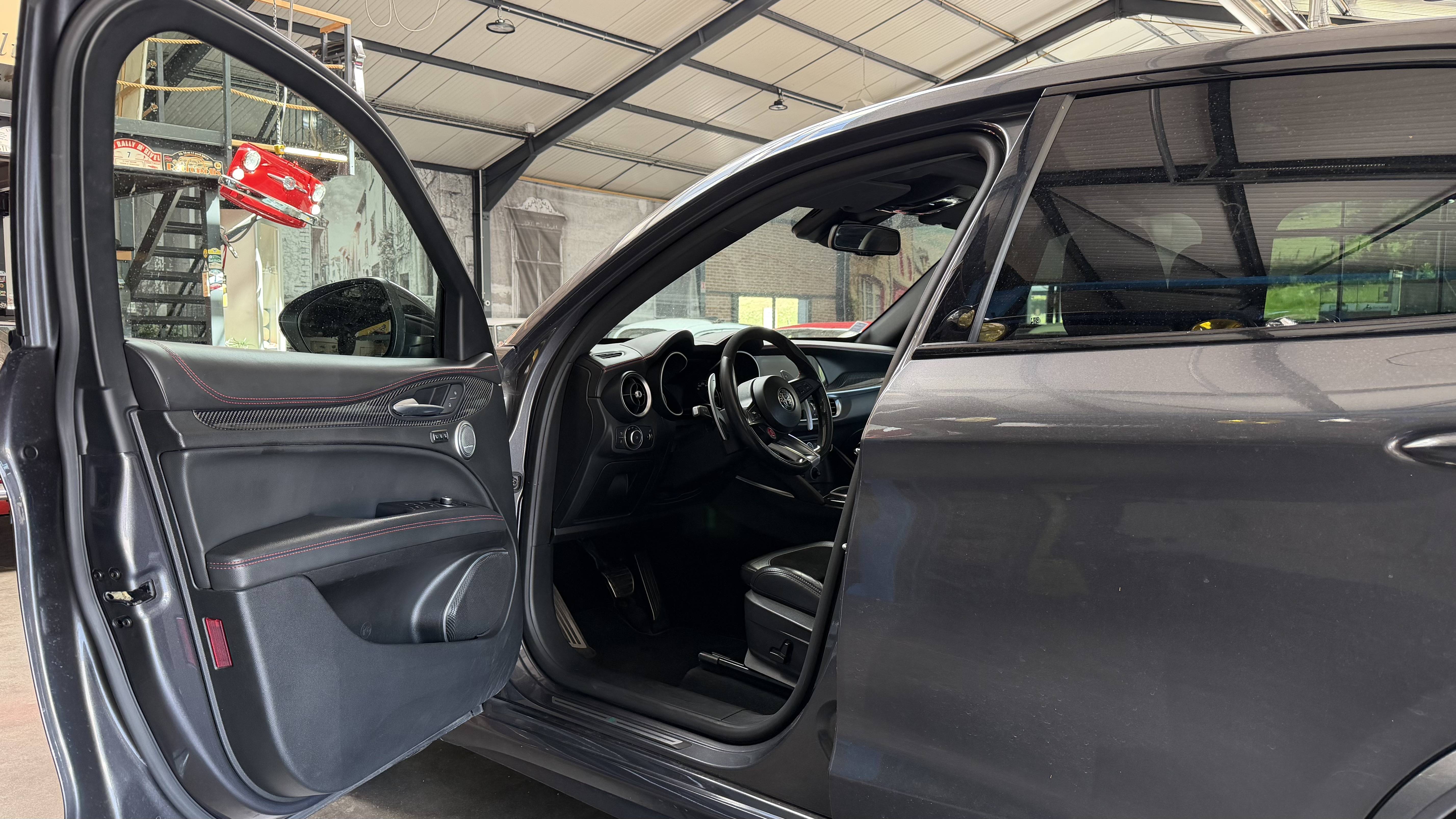 Alfa-Romeo STELVIO Quadrifoglio V6 510 ch