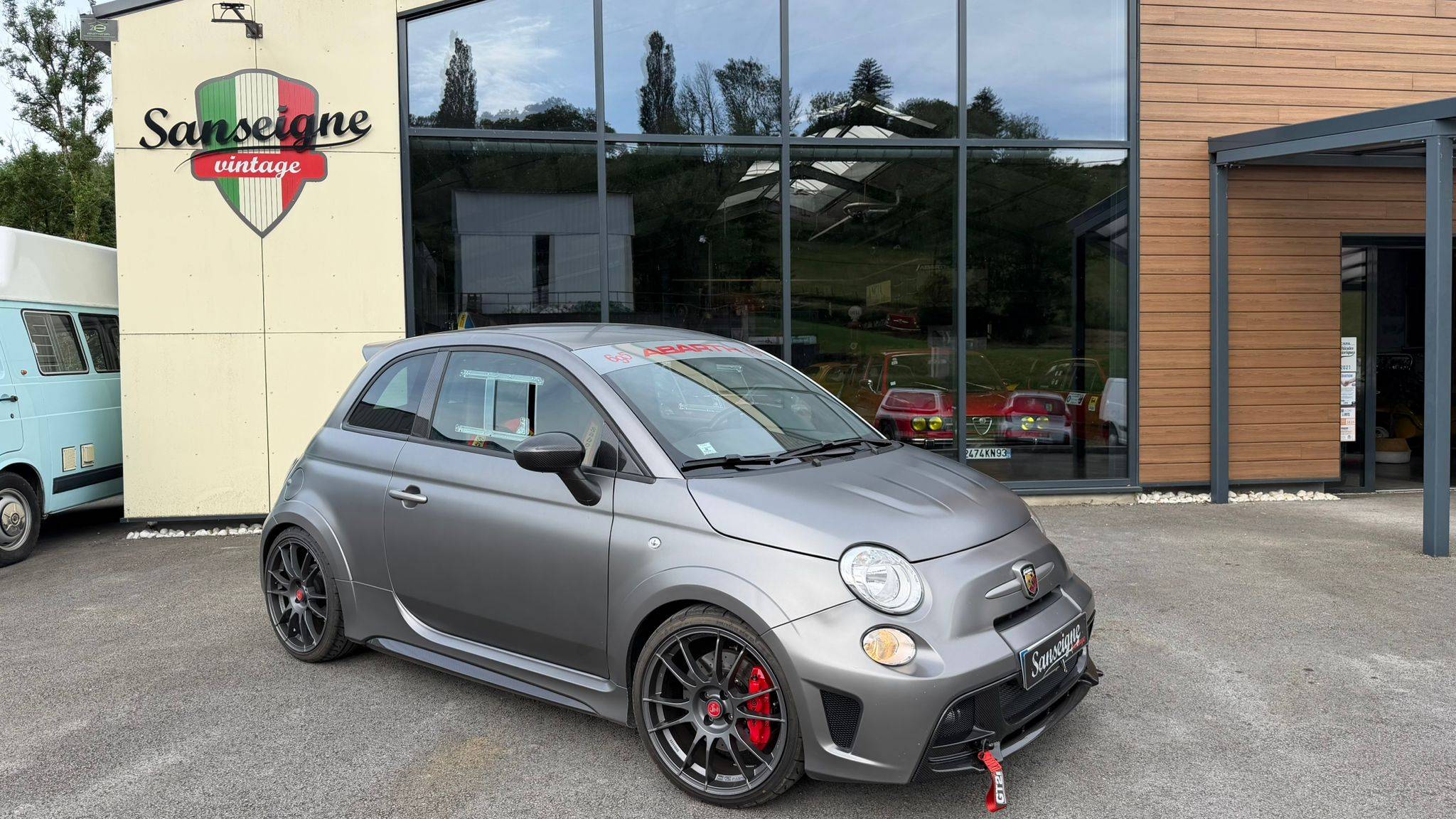 Fiat Abarth 695 Biposto « Dog Ring » boîte à crabots