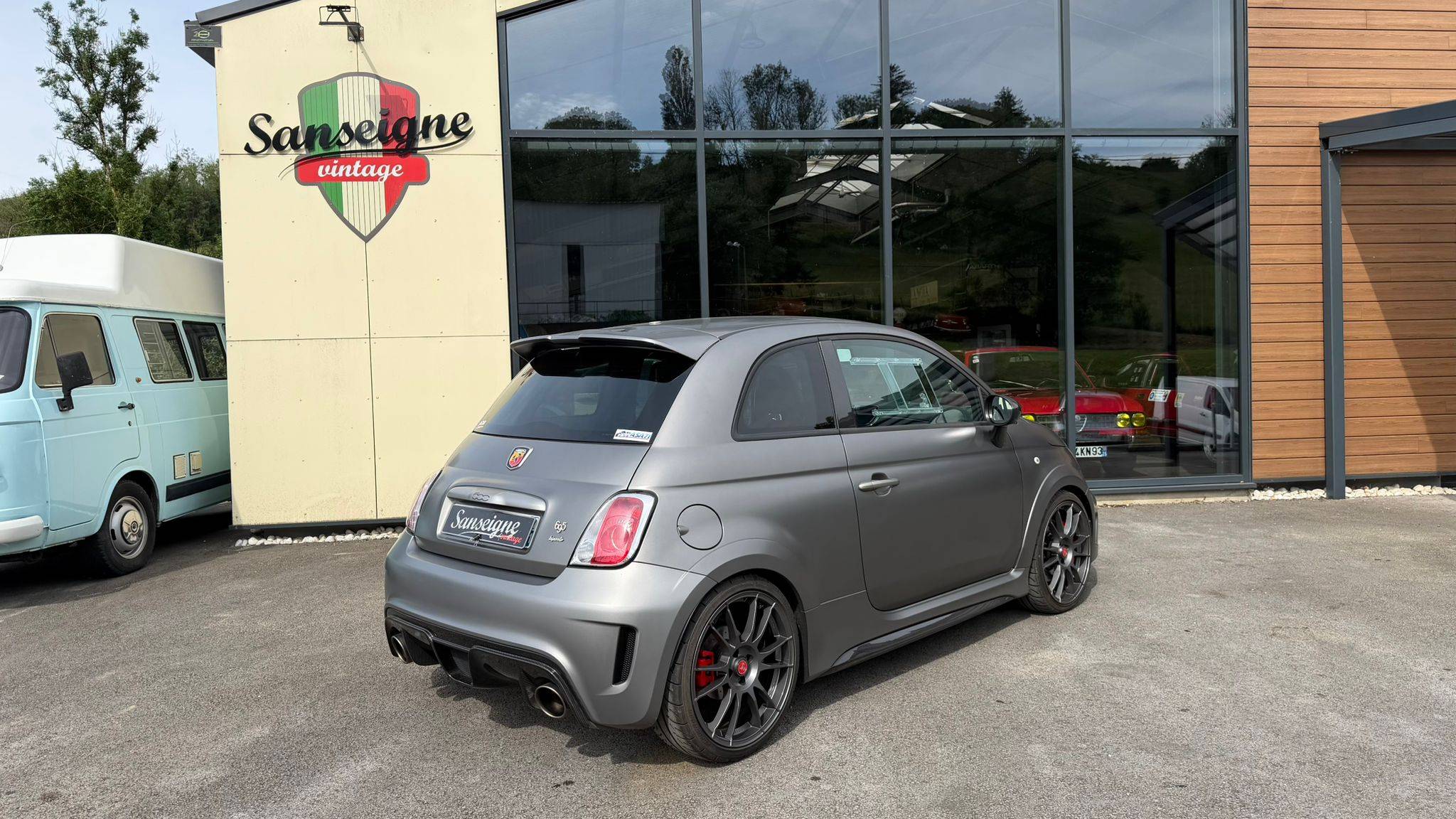 Fiat Abarth 695 Biposto « Dog Ring » boîte à crabots
