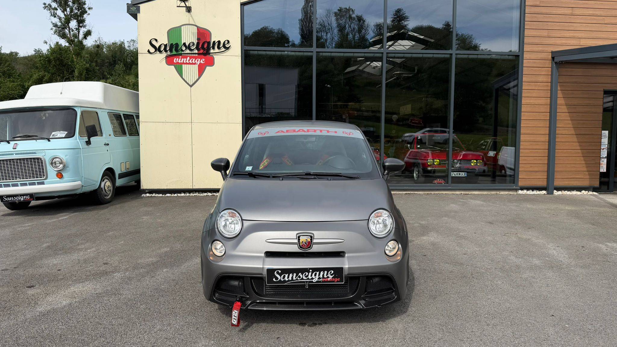 Fiat Abarth 695 Biposto « Dog Ring » boîte à crabots