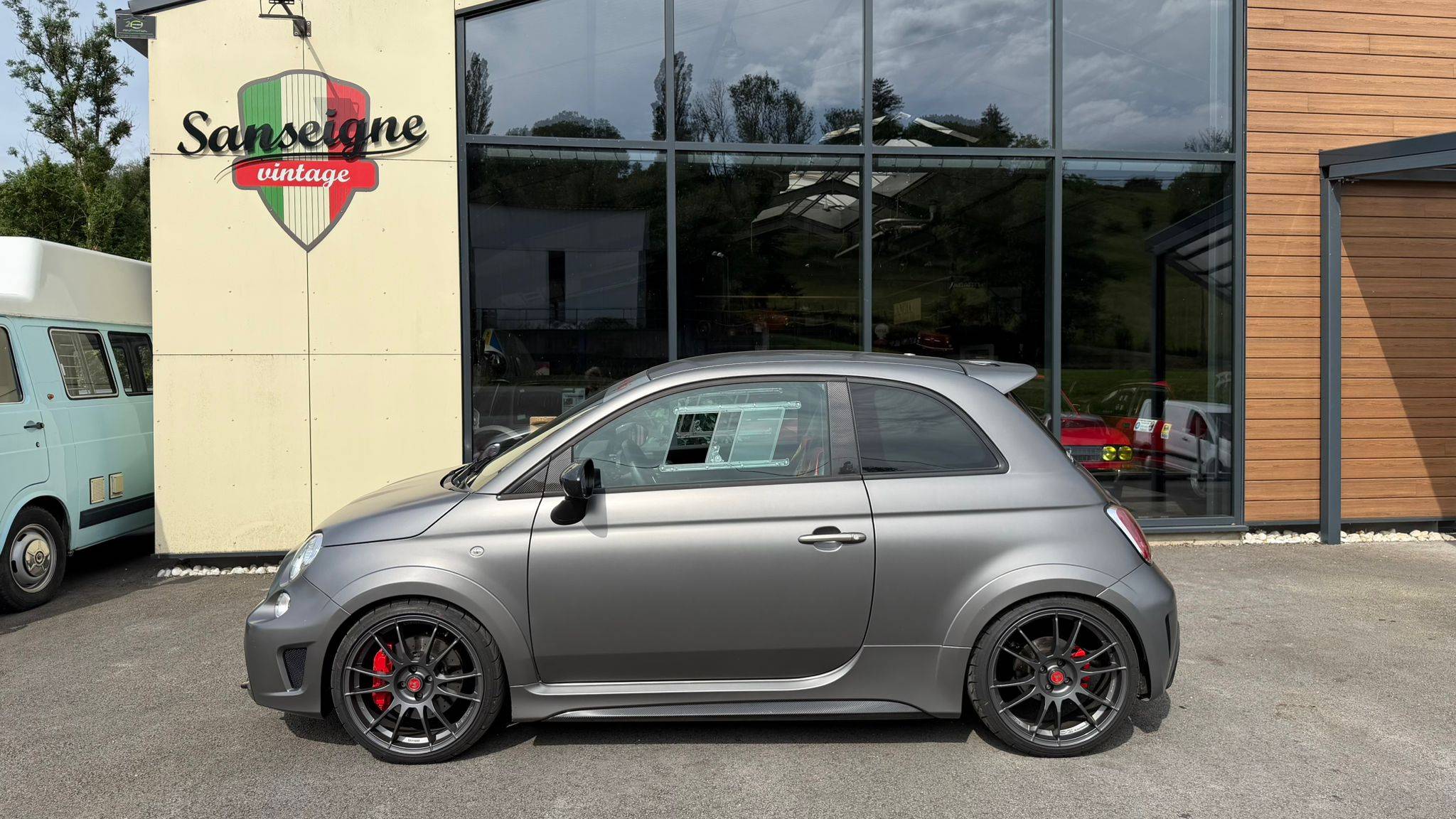 Fiat Abarth 695 Biposto « Dog Ring » boîte à crabots