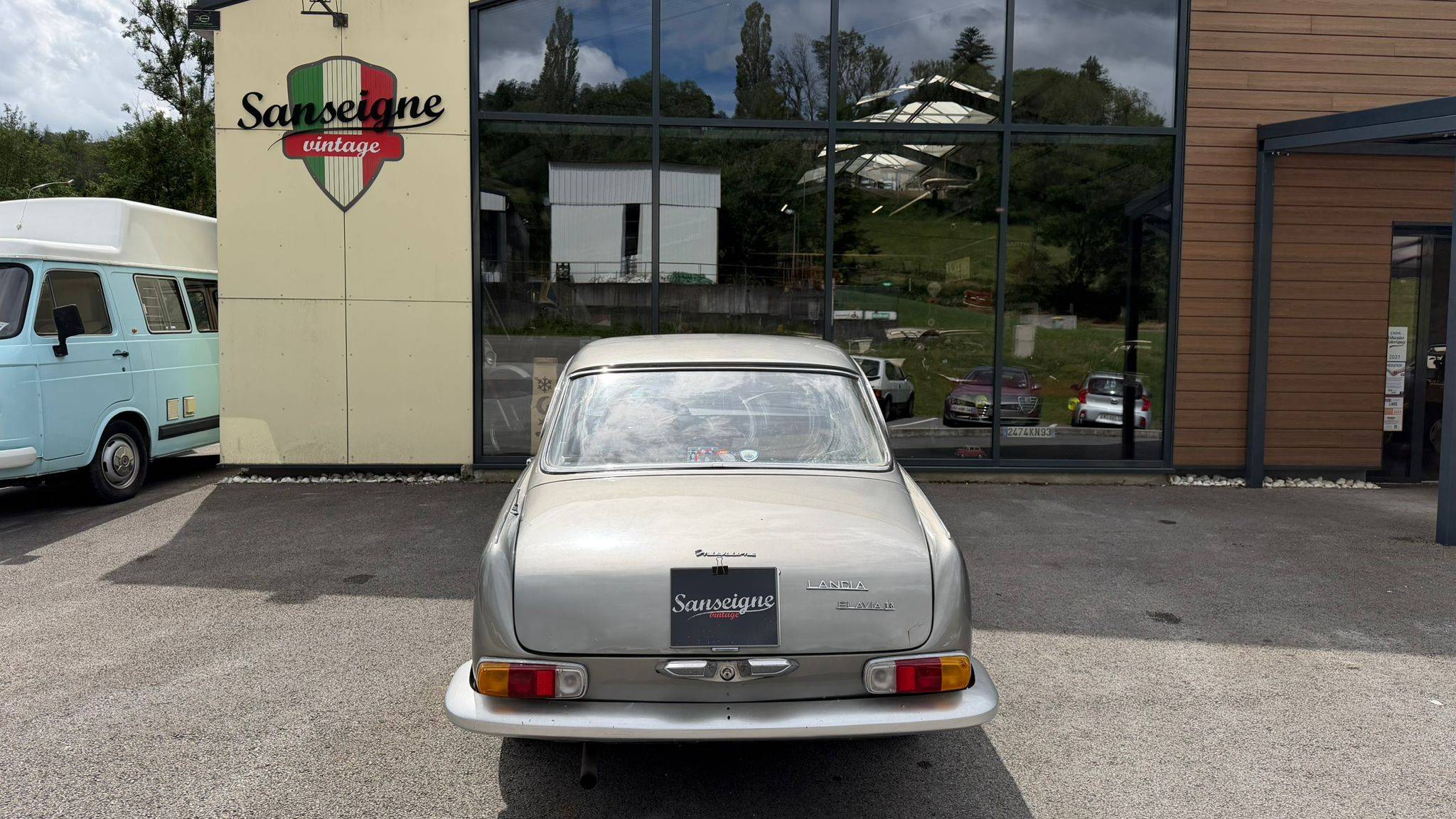 Lancia FLAVIA 1800 inj (Travaux a prévoir)